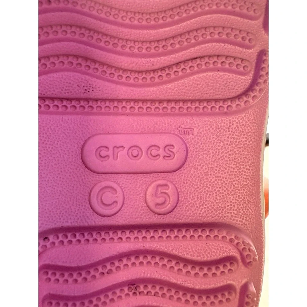 Gently Loved Girls Crocs Sandals‎ Sz 5